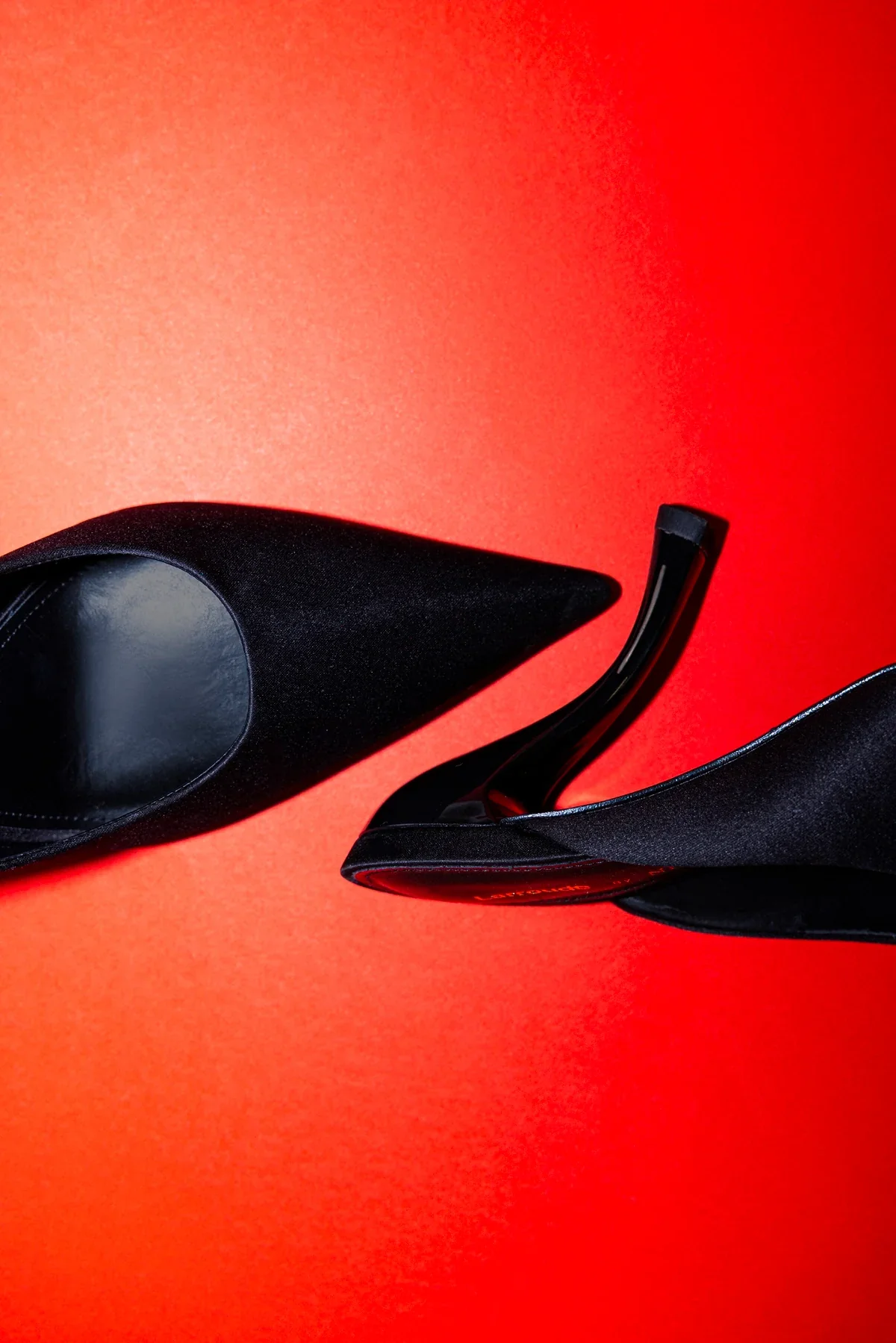 Larroudé By Nicolò B.: Mule Inna Cetim Preto - Image 7