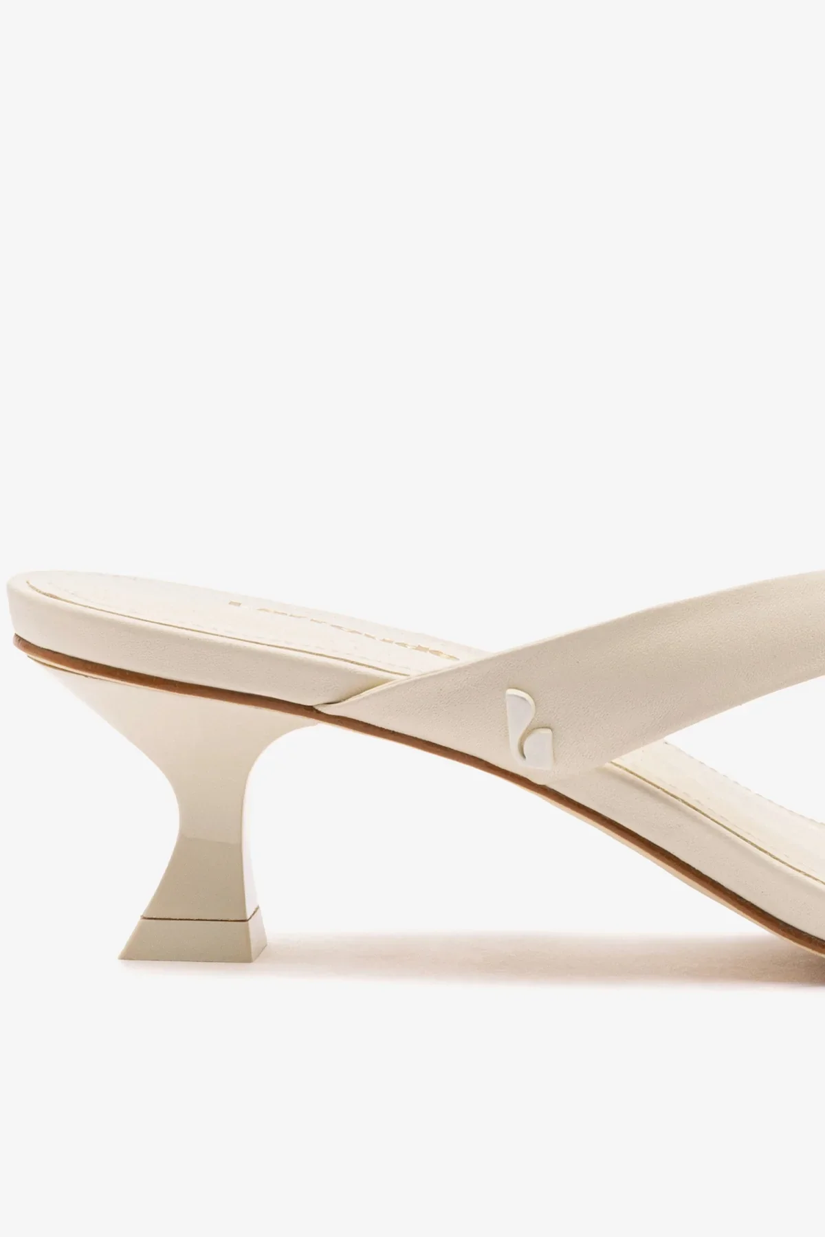 Sandália Gaia Low Couro Off White - Image 3