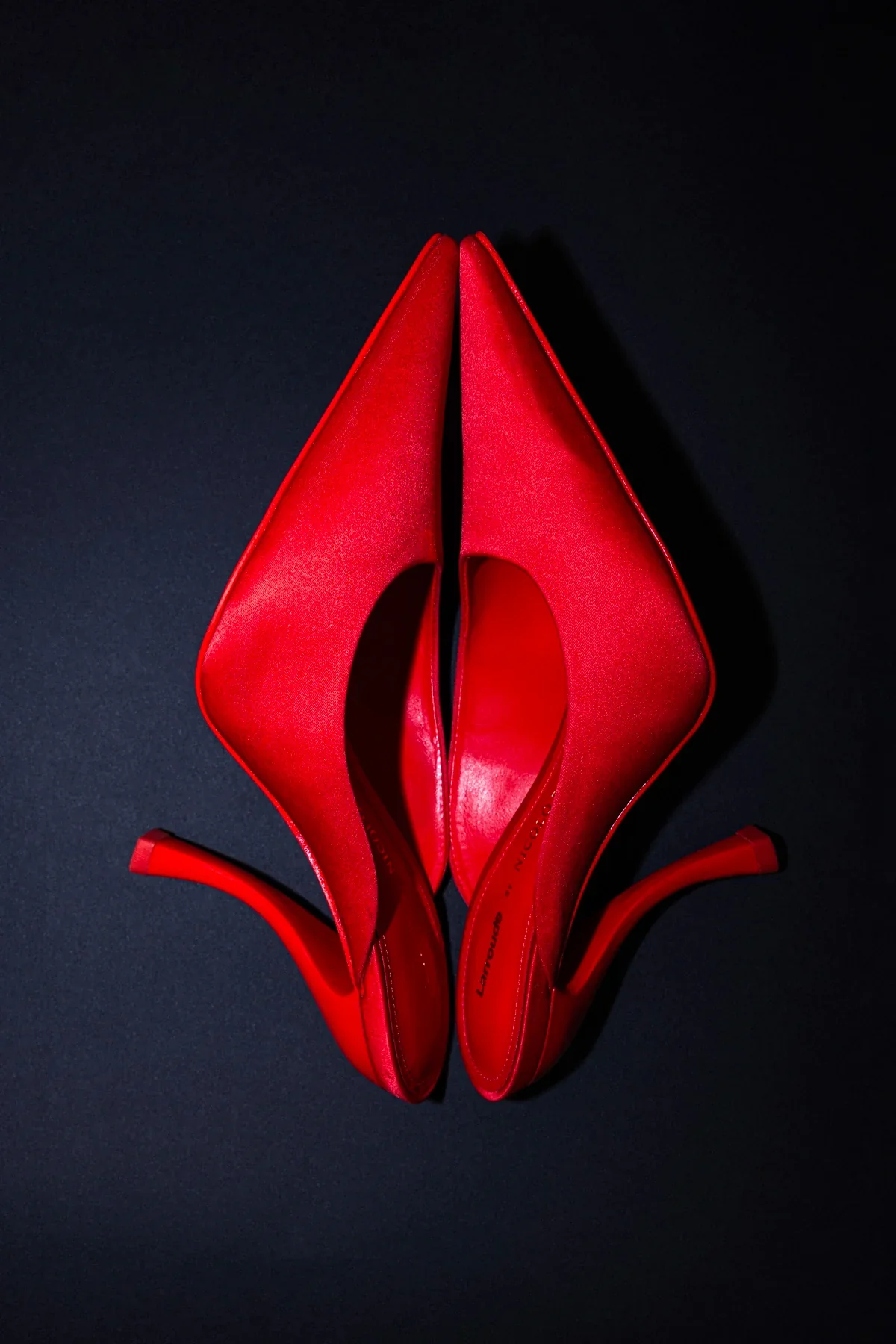 Larroudé By Nicolò B.: Mule Inna Cetim Vermelho - Image 4